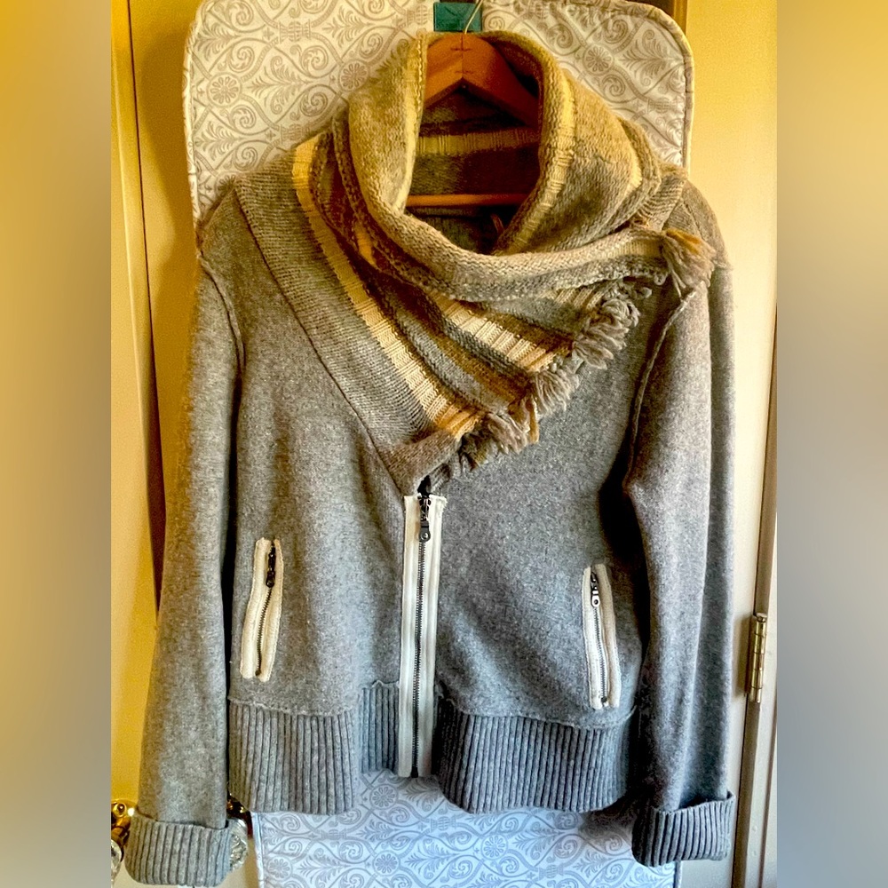 Free People Zip Up Cable Cardigan